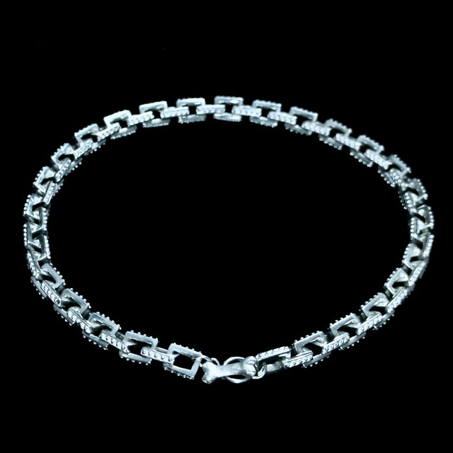 CAVIAR RECTANGLE NECKLACE