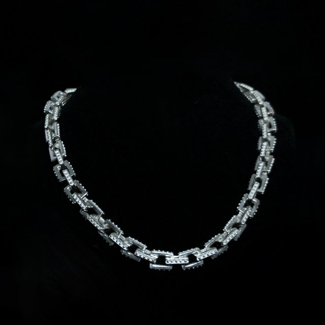 CAVIAR RECTANGLE NECKLACE