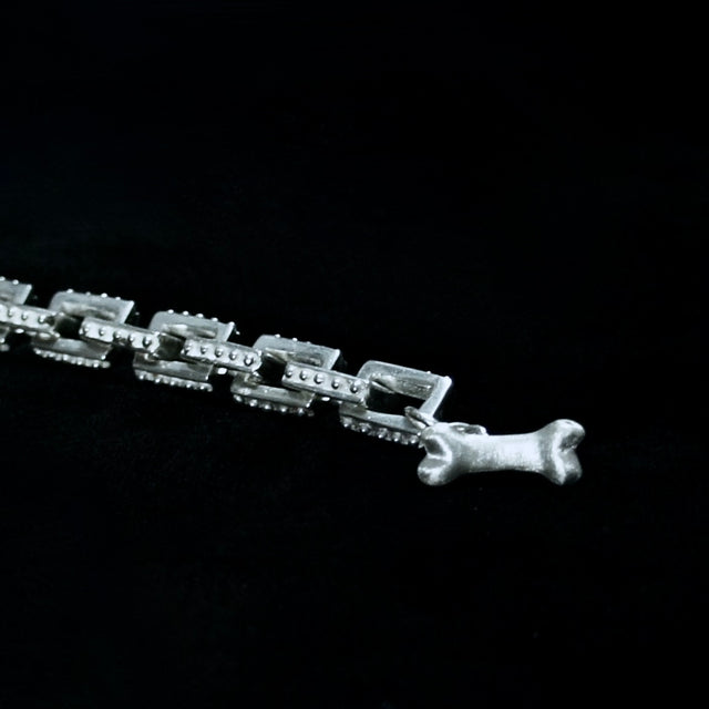 CAVIAR RECTANGLE NECKLACE