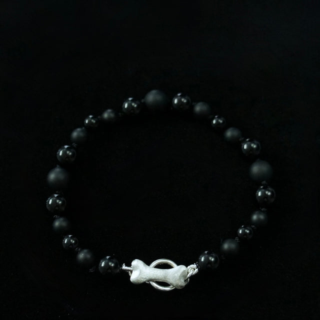 POLISHED AND MATTE ONYX